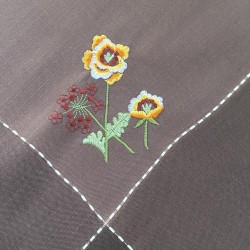 ΤΡΑΠΕΖΟΜΑΝΤΗΛΟ ΛΙΝΟ ΜΕ ΚΕΝΤΗΜΑ PANSY 13575 140Χ180 LINEAHOME